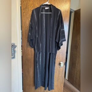 Gorgeouss Free Peoplee kimono!!